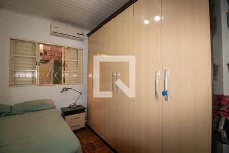 Quarto 2 de casa à venda com 2 quartos, 100m² em Navegantes, Porto Alegre