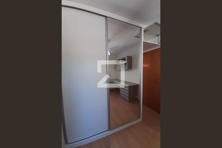 Quarto 1 - Armários de apartamento para alugar com 3 quartos, 100m² em Itapoã, Belo Horizonte