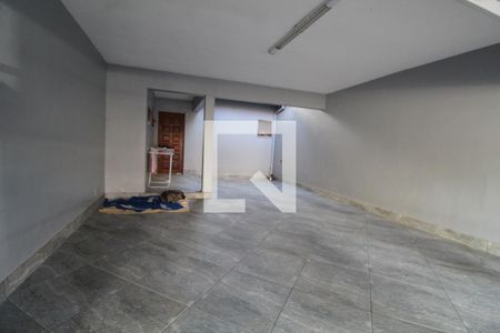 Garagem de casa à venda com 3 quartos, 290m² em Marechal Rondon, Canoas