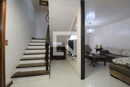 Escada da Sala de Estar de casa à venda com 3 quartos, 290m² em Marechal Rondon, Canoas
