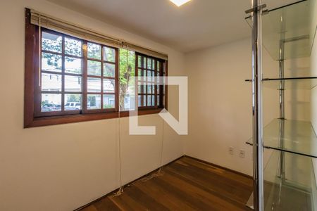 Escritório de casa de condomínio para alugar com 4 quartos, 360m² em Alphaville, Santana de Parnaíba