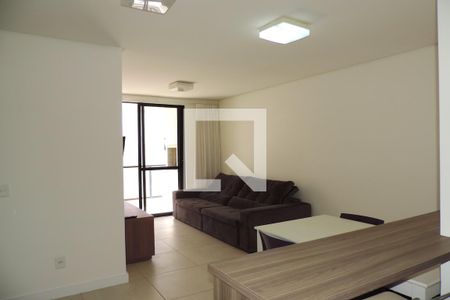 Sala de apartamento para alugar com 2 quartos, 70m² em Campeche, Florianópolis