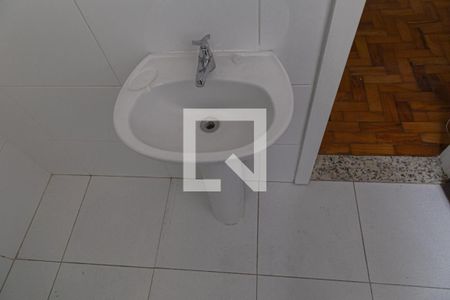 Banheiro de apartamento à venda com 1 quarto, 37m² em Vila Buarque, São Paulo