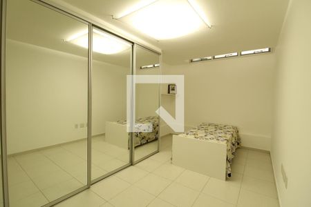 Quarto 2 de casa de condomínio à venda com 5 quartos, 375m² em Recreio dos Bandeirantes, Rio de Janeiro