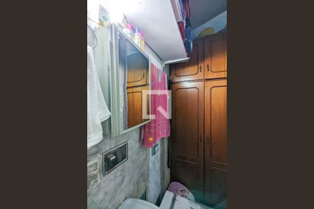 Banheiro da suíte de casa à venda com 3 quartos, 135m² em Taboão, São Bernardo do Campo
