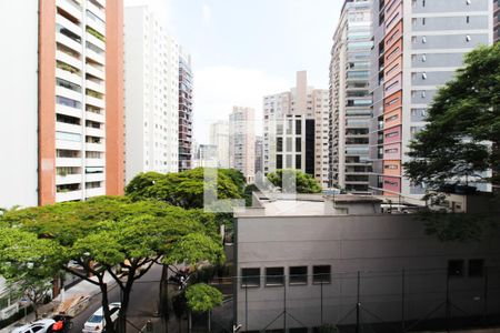 Vista  de apartamento à venda com 2 quartos, 120m² em Vila Nova Conceição, São Paulo