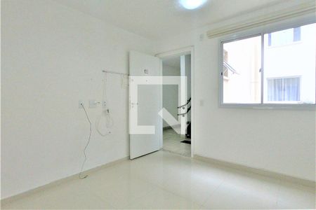 Sala de apartamento para alugar com 2 quartos, 40m² em Jardim Albertina, Guarulhos