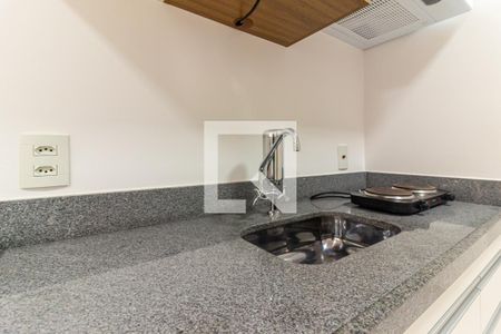 Cozinha - Pia de kitnet/studio para alugar com 1 quarto, 29m² em República, São Paulo