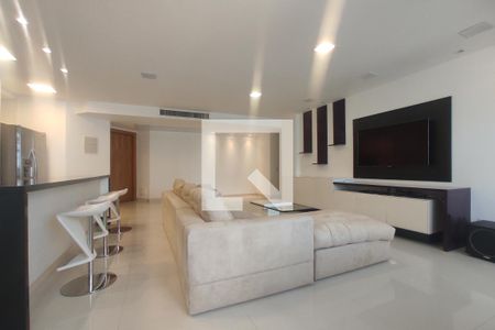 Sala  de apartamento para alugar com 2 quartos, 115m² em Barra da Tijuca, Rio de Janeiro