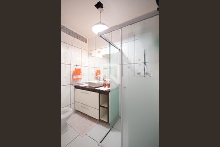 Apartamento à venda com 160m², 3 quartos e 2 vagas Apartamento à venda com 160m², 3 quartos e 2 vagasBanheiro do Corredor