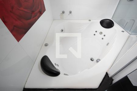 Apartamento à venda com 160m², 3 quartos e 2 vagas Apartamento à venda com 160m², 3 quartos e 2 vagasBanheiro da Suíte