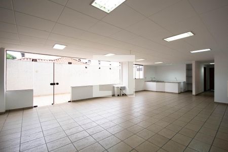 Apartamento à venda com 160m², 3 quartos e 2 vagas Apartamento à venda com 160m², 3 quartos e 2 vagasÁrea comum - Salão de festas