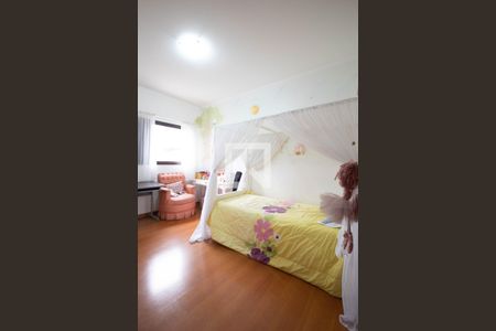 Apartamento à venda com 160m², 3 quartos e 2 vagas Apartamento à venda com 160m², 3 quartos e 2 vagasQuarto 2