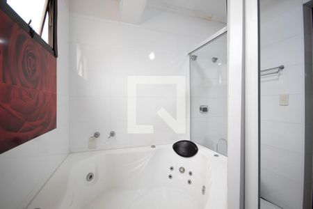 Apartamento à venda com 160m², 3 quartos e 2 vagas Apartamento à venda com 160m², 3 quartos e 2 vagasBanheiro da Suíte