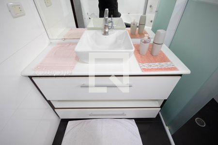 Apartamento à venda com 160m², 3 quartos e 2 vagas Apartamento à venda com 160m², 3 quartos e 2 vagasBanheiro da Suíte