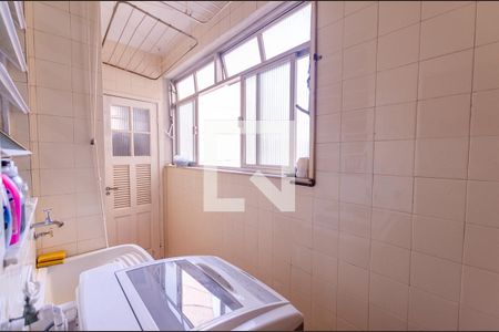 Apartamento à venda com 66m², 2 quartos e 1 vaga Apartamento à venda com 66m², 2 quartos e 1 vagaÁrea de Serviço