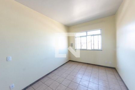 Sala de apartamento para alugar com 3 quartos, 90m² em Jardim Bandeirantes, Contagem