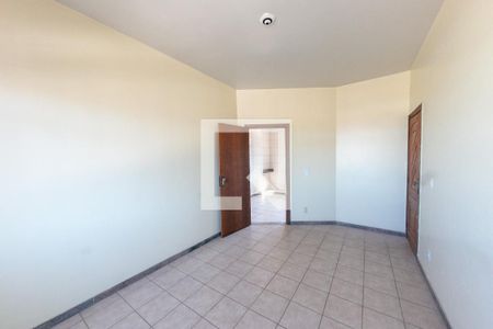 Sala de apartamento para alugar com 3 quartos, 90m² em Jardim Bandeirantes, Contagem