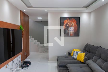 Sala de casa à venda com 4 quartos, 180m² em Taquara, Rio de Janeiro