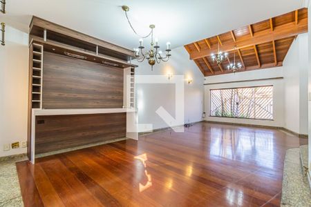 Sala de casa à venda com 4 quartos, 287m² em Vila Camilópolis, Santo André