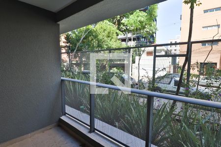 Varanda de kitnet/studio para alugar com 1 quarto, 26m² em Sumarezinho, São Paulo