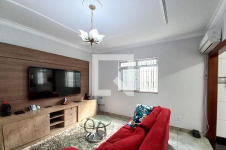 Sala de TV de casa à venda com 3 quartos, 234m² em Serrano, Belo Horizonte