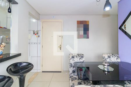 Sala de apartamento para alugar com 2 quartos, 45m² em Cidade São Mateus, São Paulo