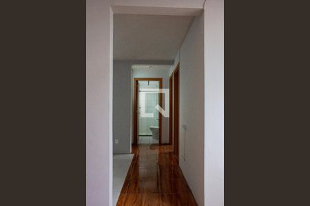 Corredor de apartamento para alugar com 2 quartos, 47m² em Estância Velha, Canoas
