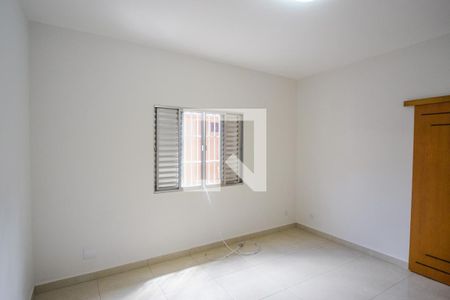 Quarto de casa para alugar com 1 quarto, 77m² em Vila Carrao, São Paulo