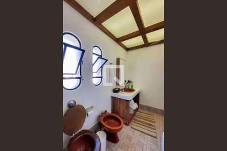 Apartamento à venda com 139m², 3 quartos e 2 vagas Apartamento à venda com 139m², 3 quartos e 2 vagasBanheiro da Suíte