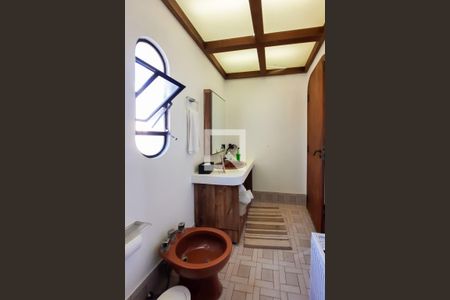 Apartamento à venda com 139m², 3 quartos e 2 vagas Apartamento à venda com 139m², 3 quartos e 2 vagasBanheiro da Suíte