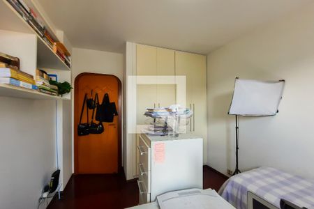 Apartamento à venda com 139m², 3 quartos e 2 vagas Apartamento à venda com 139m², 3 quartos e 2 vagasQuarto 1