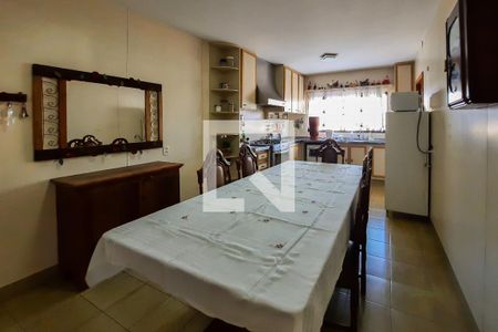 Apartamento à venda com 139m², 3 quartos e 2 vagas Apartamento à venda com 139m², 3 quartos e 2 vagasCozinha