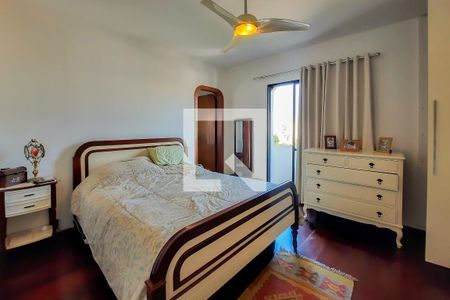 Apartamento à venda com 139m², 3 quartos e 2 vagas Apartamento à venda com 139m², 3 quartos e 2 vagasSuíte