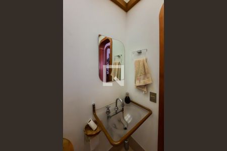 Apartamento à venda com 139m², 3 quartos e 2 vagas Apartamento à venda com 139m², 3 quartos e 2 vagasLavabo