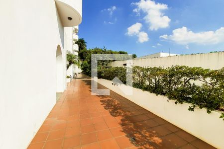 Apartamento à venda com 139m², 3 quartos e 2 vagas Apartamento à venda com 139m², 3 quartos e 2 vagasÁrea Comum