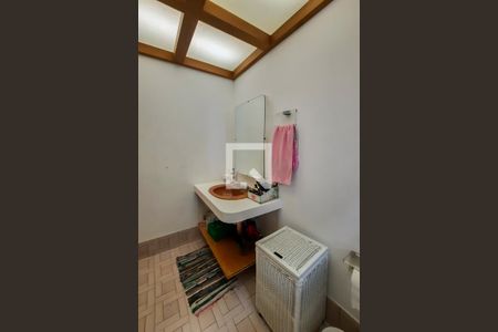 Apartamento à venda com 139m², 3 quartos e 2 vagas Apartamento à venda com 139m², 3 quartos e 2 vagasBanheiro Social