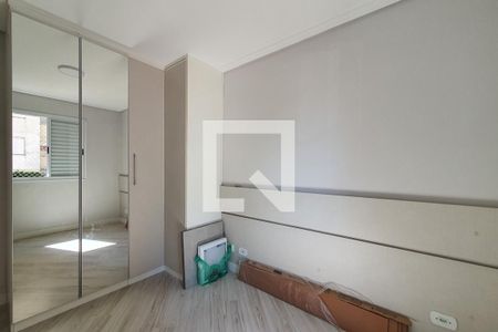 Quarto 1 de apartamento para alugar com 2 quartos, 47m² em Taboão, São Paulo