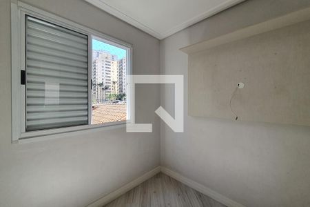 Quarto 1 de apartamento para alugar com 2 quartos, 47m² em Taboão, São Paulo