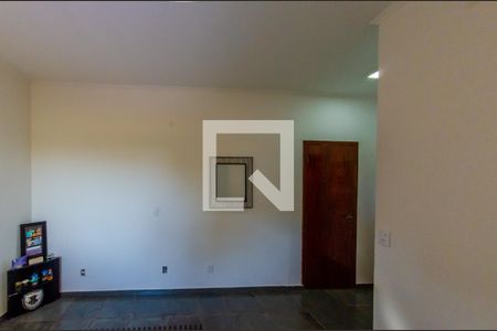 Casa para alugar com 500m², 6 quartos e 4 vagas Casa para alugar com 500m², 6 quartos e 4 vagasSuíte 4