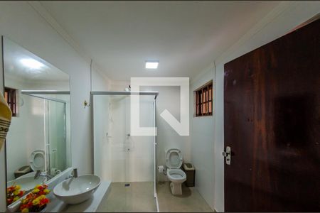 Casa para alugar com 500m², 6 quartos e 4 vagas Casa para alugar com 500m², 6 quartos e 4 vagasBanheiro da Piscina