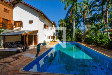 Casa para alugar com 500m², 6 quartos e 4 vagas Casa para alugar com 500m², 6 quartos e 4 vagasPiscina