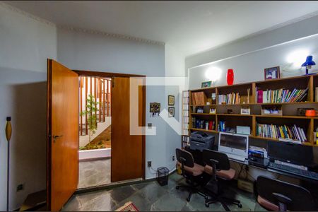 Casa para alugar com 500m², 6 quartos e 4 vagas Casa para alugar com 500m², 6 quartos e 4 vagasEscritório