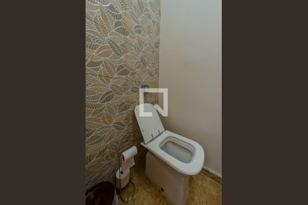 Casa para alugar com 500m², 6 quartos e 4 vagas Casa para alugar com 500m², 6 quartos e 4 vagasLavabo