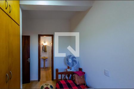Casa para alugar com 500m², 6 quartos e 4 vagas Casa para alugar com 500m², 6 quartos e 4 vagasQuarto de Serviço