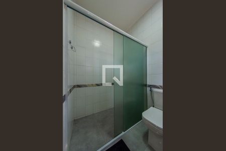 Casa para alugar com 500m², 6 quartos e 4 vagas Casa para alugar com 500m², 6 quartos e 4 vagasBanheiro da Suíte 4