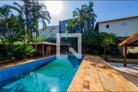 Casa para alugar com 500m², 6 quartos e 4 vagas Casa para alugar com 500m², 6 quartos e 4 vagasPiscina