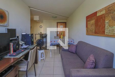 Sala de apartamento à venda com 1 quarto, 42m² em Silveira, Belo Horizonte