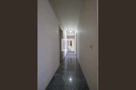 Corredor de apartamento à venda com 3 quartos, 164m² em Vila Mariana, São Paulo