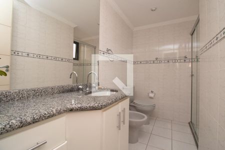 Banheiro  de apartamento para alugar com 2 quartos, 128m² em Vila Gomes Cardim, São Paulo